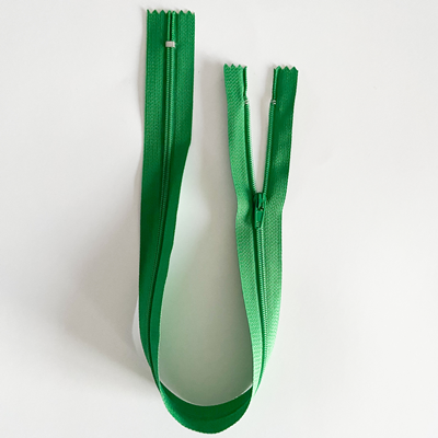 Fermeture éclair 40 cm Nylon Vert foncé Non séparable